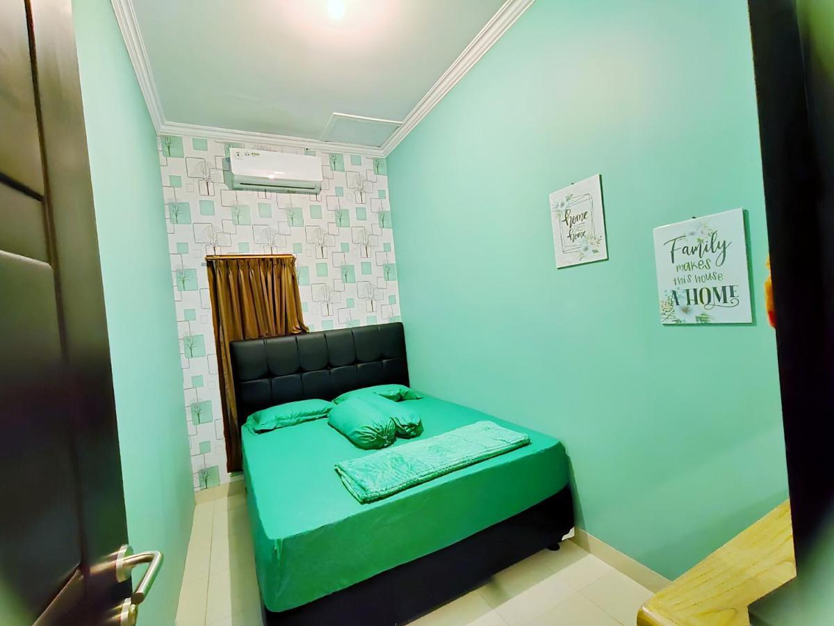 De Patuk Homestay Yogyakarta Exterior photo